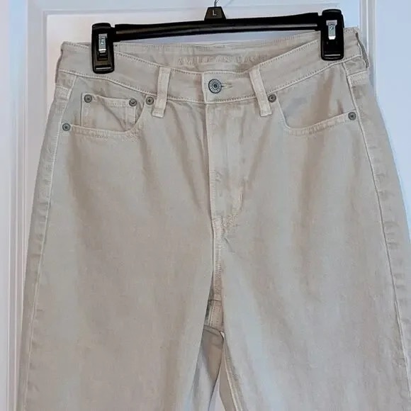 Classic Cream Women's Jeans - Picture 2 of 6